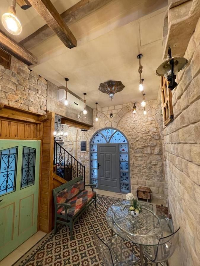 דירות חיפה Alf Leila Wa Leila Boutique מראה חיצוני תמונה