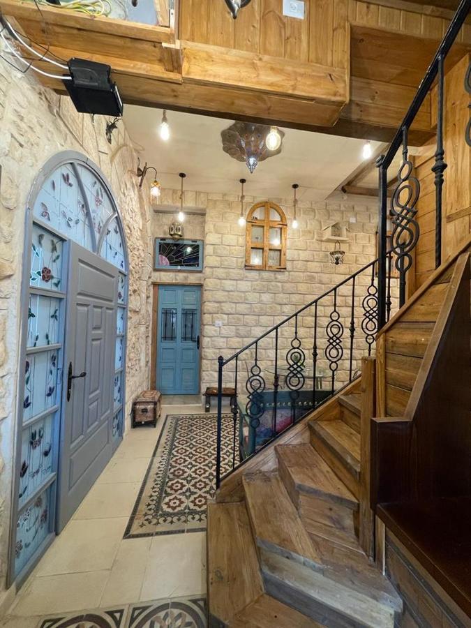 דירות חיפה Alf Leila Wa Leila Boutique מראה חיצוני תמונה