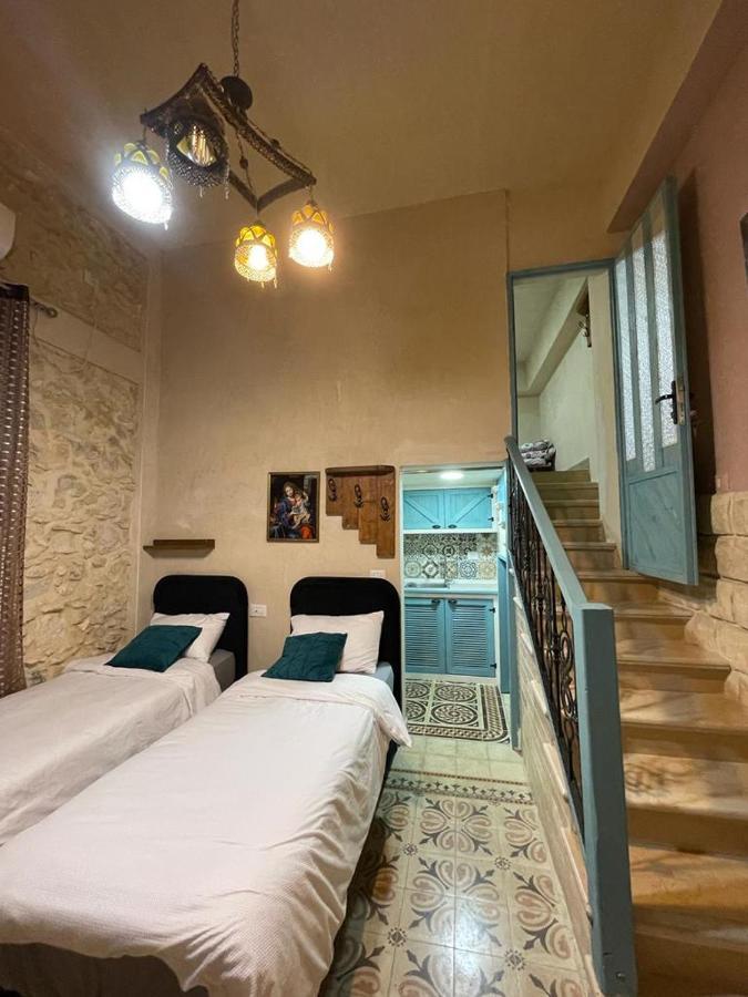 דירות חיפה Alf Leila Wa Leila Boutique מראה חיצוני תמונה