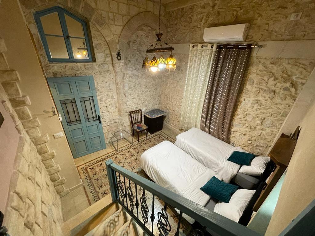 דירות חיפה Alf Leila Wa Leila Boutique מראה חיצוני תמונה